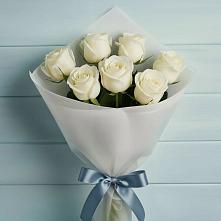 Букет 7 Белых роз Эдлесс Лав в Никулино