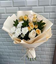 Букет цветов из:  Розы и Хризантемы в Никулино