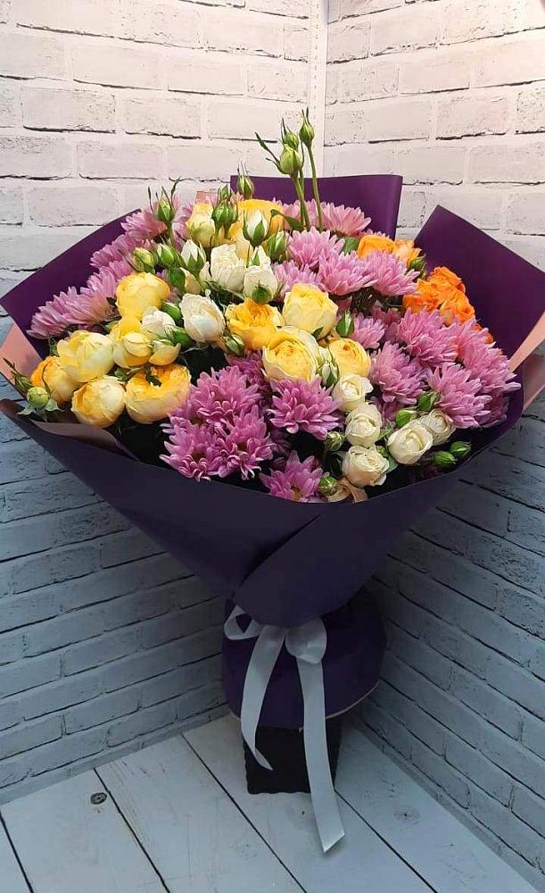 Букет цветов из: Хризантемы и Розы в Никулино