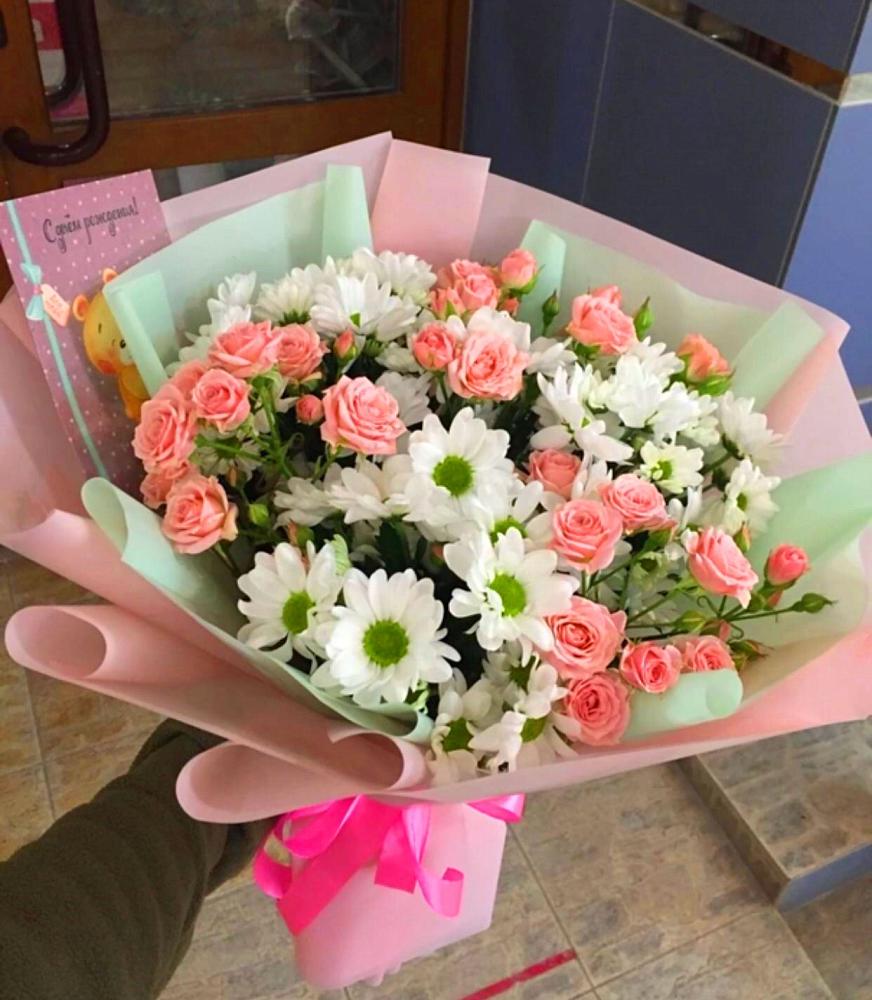 Букет цветов из: Розы и Хризантемы в Никулино