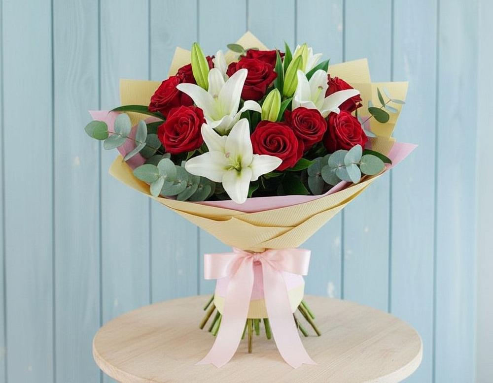 Букет цветов из: Лилии и Розы в Никулино